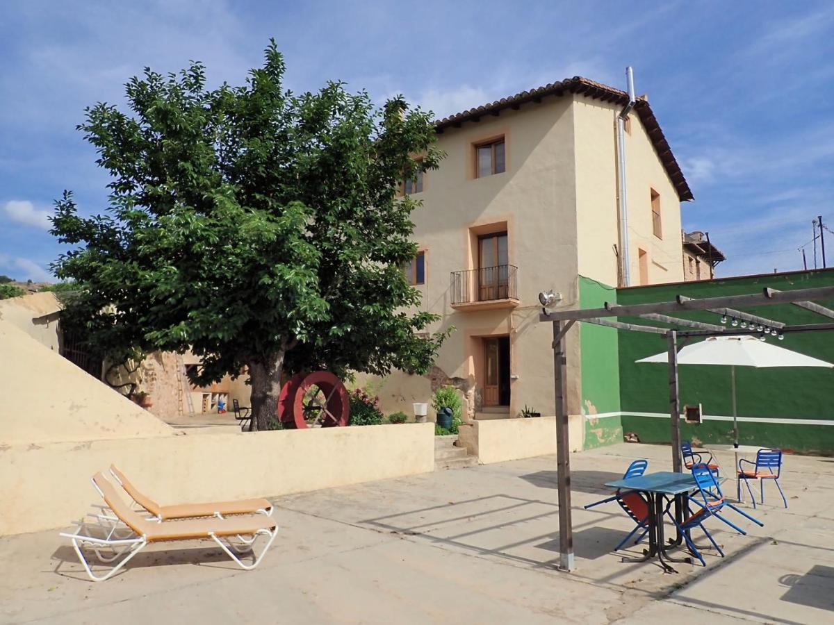 Albergue Casa De L'Aigua Beceite Exterior photo